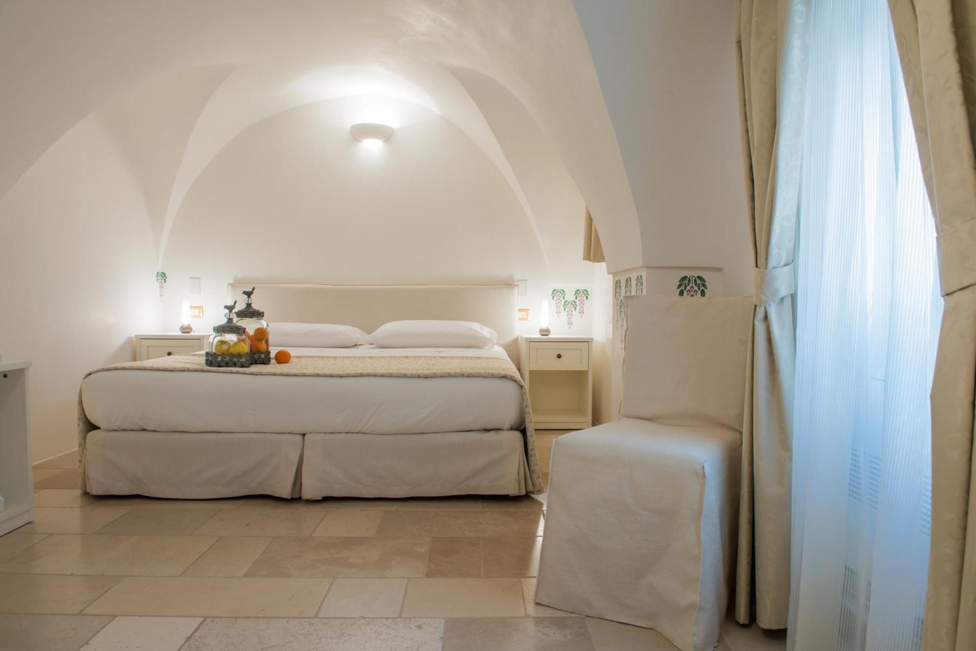 Dimora Dell'Osanna Bed & Breakfast Carovigno Exterior photo